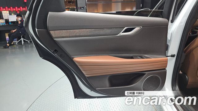 Genesis G80 2022 — photo 15