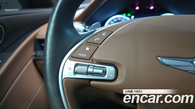 Genesis G80 2022 — photo 31