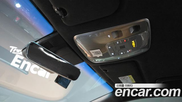 Genesis G80 2022 — photo 33