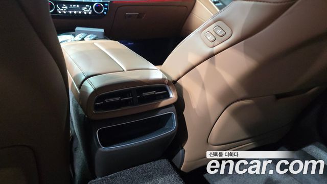 Genesis G80 2022 — photo 35