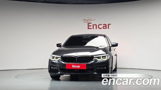 BMW 5-Series 2017 — photo 3