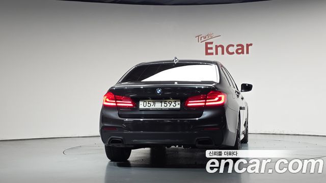 BMW 5-Series 2017 — photo 4