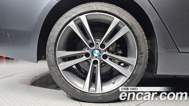 BMW 4-Series 2020 — photo 5