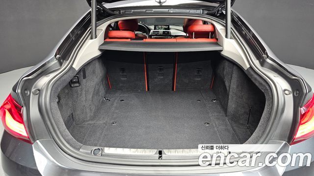 BMW 4-Series 2020 — photo 20