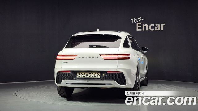 Genesis GV70 2021 — photo 4