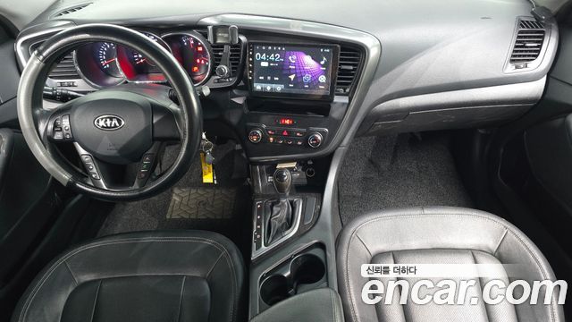 Kia K5 2013 — photo 10