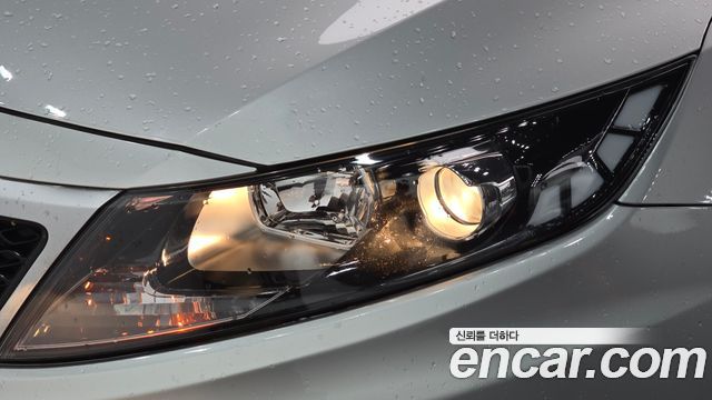Kia K5 2013 — photo 8