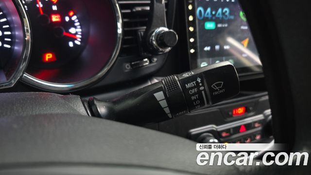 Kia K5 2013 — photo 28