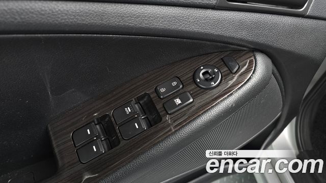 Kia K5 2013 — photo 29