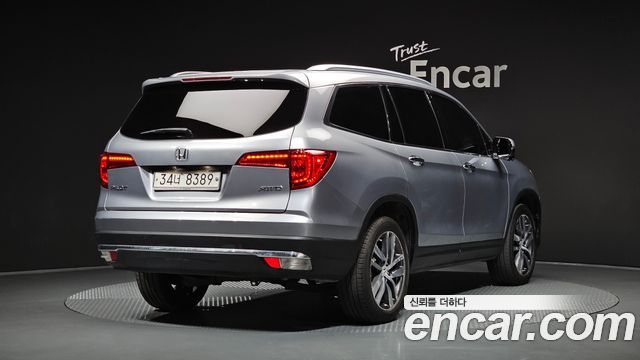 Honda Pilot 2017 — photo 2