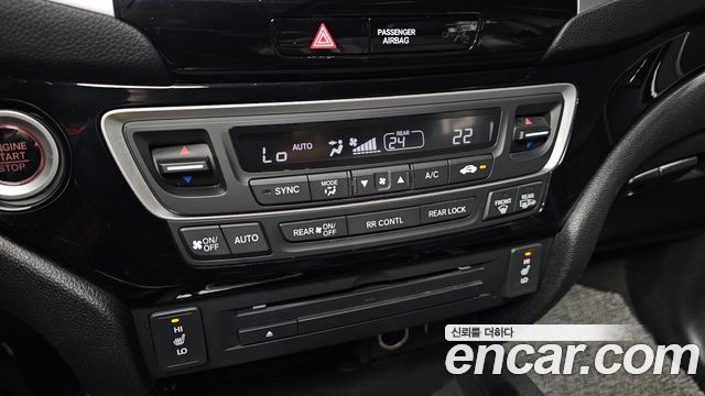 Honda Pilot 2017 — photo 18