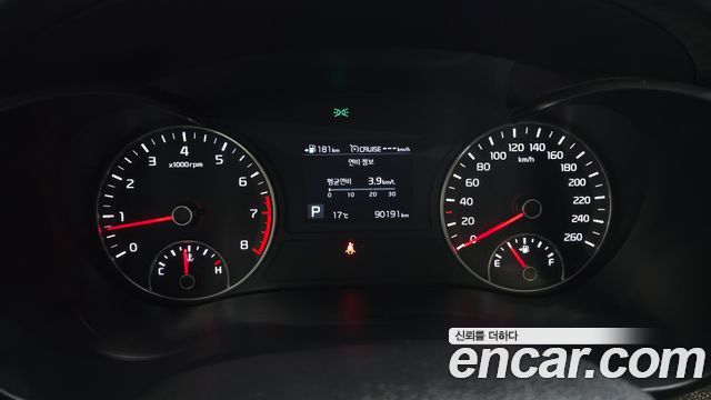 Kia K5 2019 — photo 11