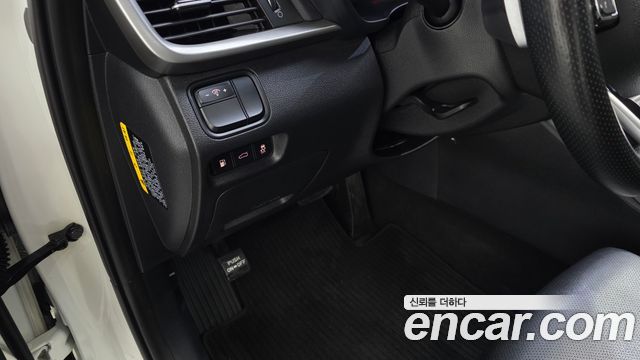 Kia K5 2019 — photo 20