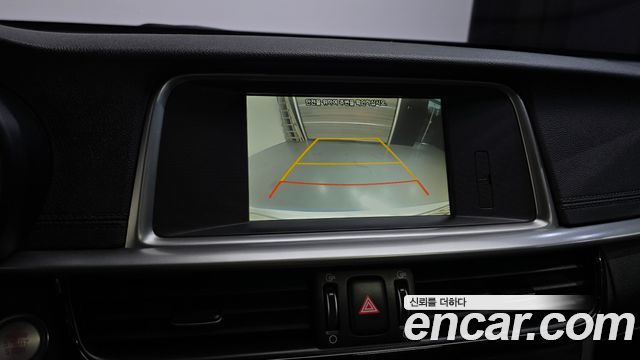 Kia K5 2019 — photo 22