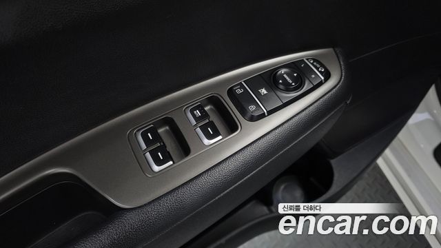 Kia K5 2019 — photo 27