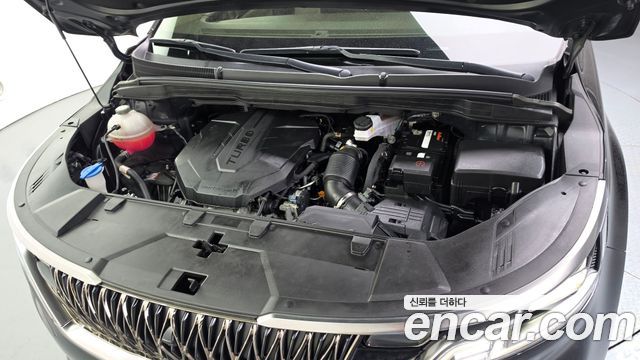 Kia Canival 2022 — photo 6