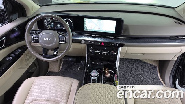 Kia Canival 2022 — photo 7
