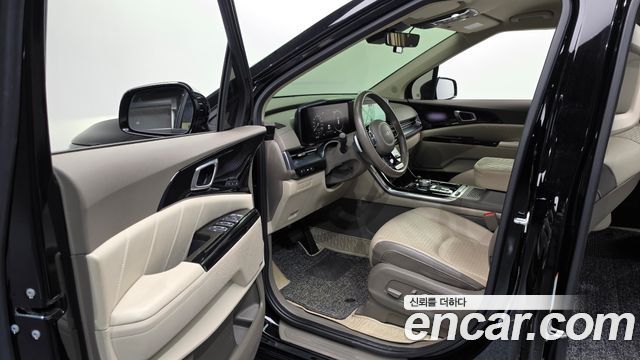 Kia Canival 2022 — photo 10