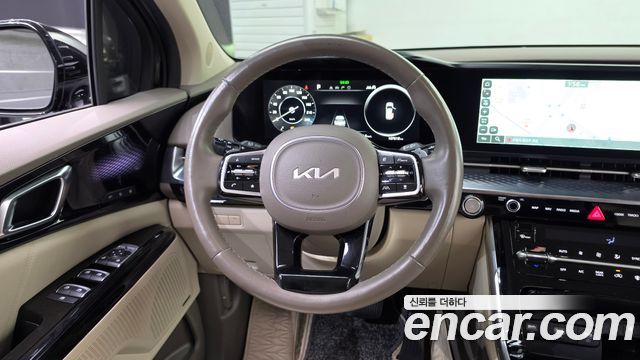 Kia Canival 2022 — photo 13