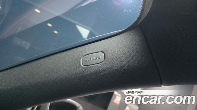 Mercedes-Benz GLB-Class 2020 — photo 29
