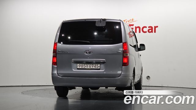 Hyundai Starex 2016 — photo 4