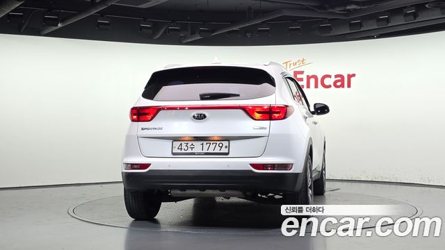 Kia Sportage 2018 — photo 4