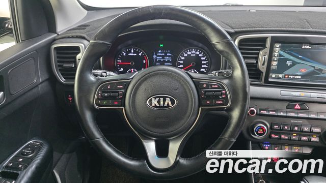 Kia Sportage 2018 — photo 19