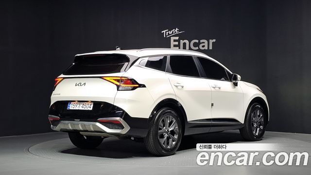 Kia Sportage 2022 — photo 2