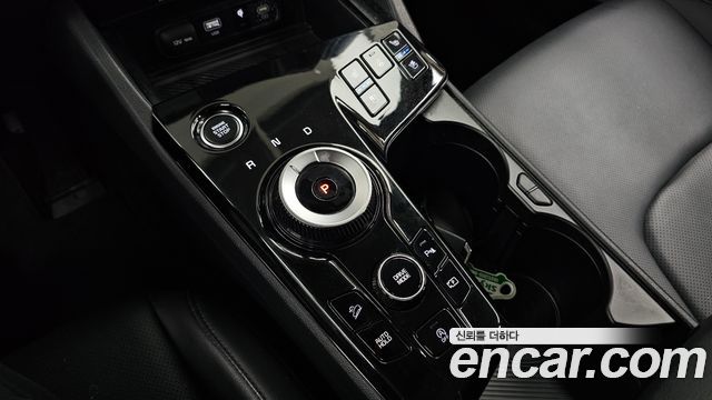 Kia Sportage 2022 — photo 9