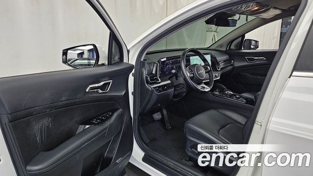 Kia Sportage 2022 — photo 10