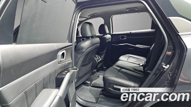 Kia Sorento 2022 — photo 11