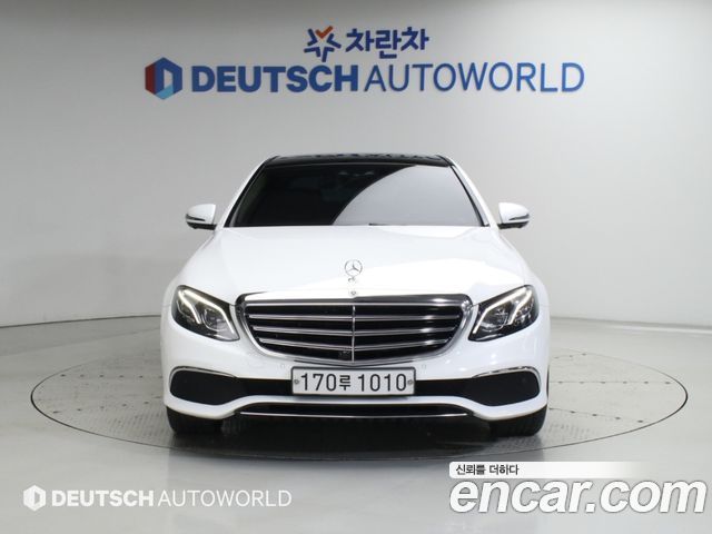 Mercedes-Benz E-Class 2019 — photo 3