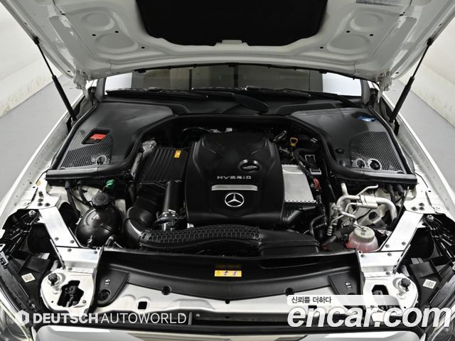 Mercedes-Benz E-Class 2019 — photo 6
