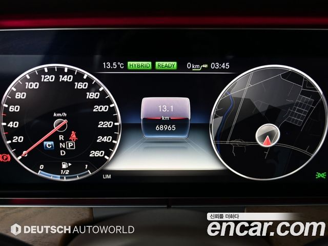 Mercedes-Benz E-Class 2019 — photo 8