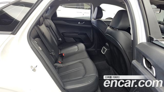 Kia K5 2020 — photo 12