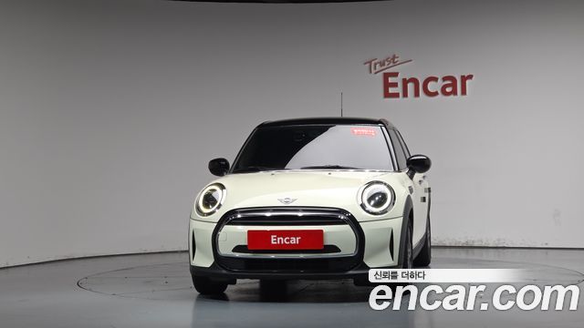 Mini Cooper 2023 — photo 3