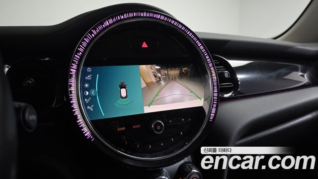 Mini Cooper 2023 — photo 21