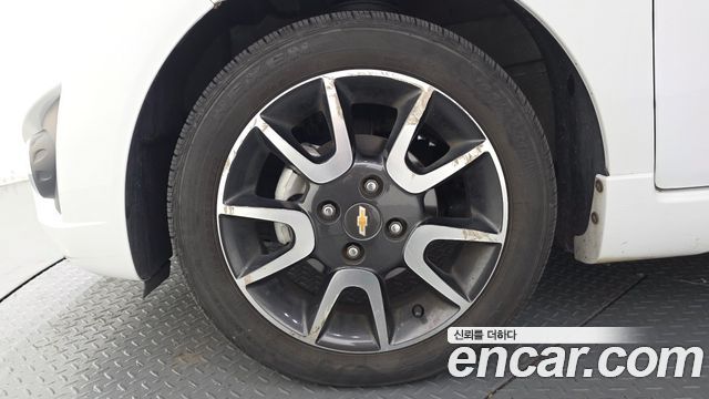 Chevrolet Korea Spark 2012 — photo 5