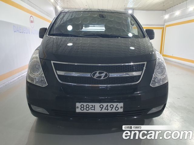 Hyundai Starex 2015 — photo 2