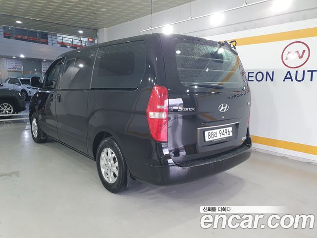 Hyundai Starex 2015 — photo 3