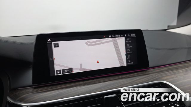 BMW 5-Series 2020 — photo 21