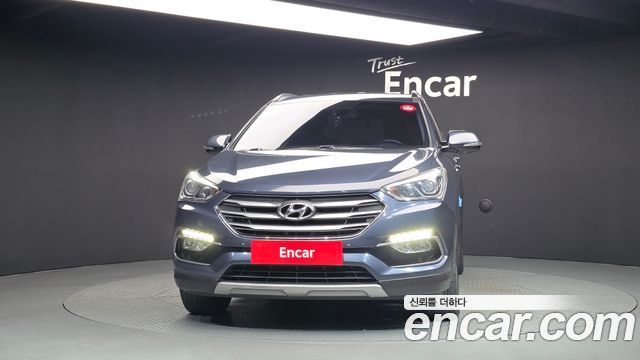 Hyundai Santafe 2017 — photo 3