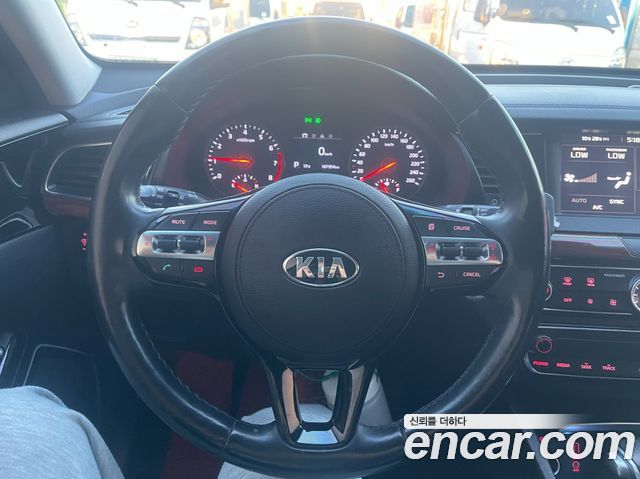 Kia K7 2017 — photo 5