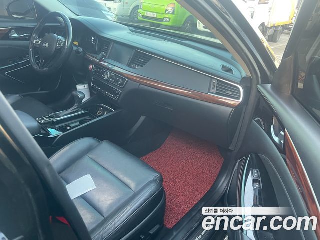 Kia K7 2017 — photo 12