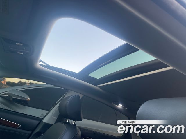 Kia K7 2017 — photo 14