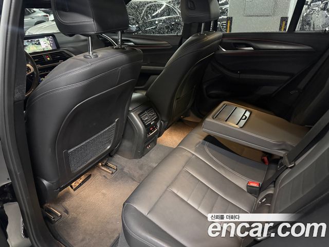 BMW X4 2021 — photo 10