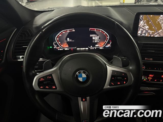 BMW X4 2021 — photo 11