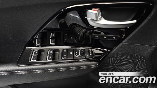 Kia Niro 2020 — photo 17