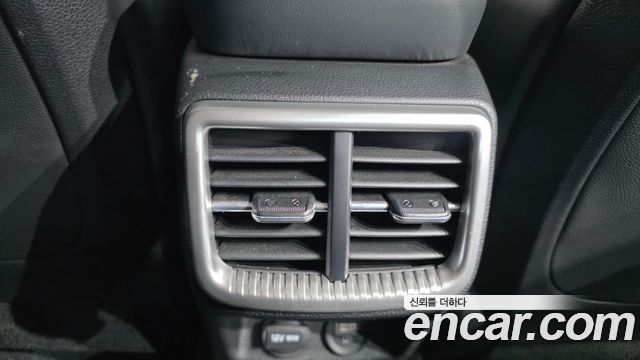 Kia K5 2022 — photo 18