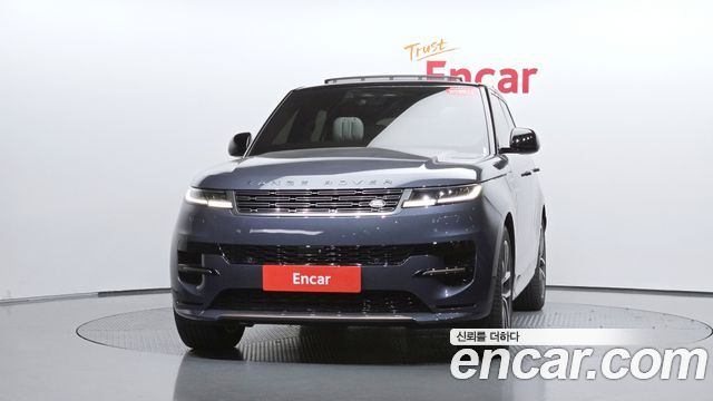 Land Rover Range Rover Sport 2026 — photo 3
